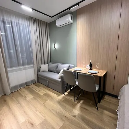 Ellada Design Studio, 15 поверх Apartment *